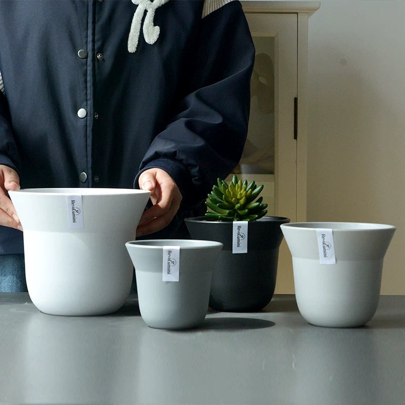 RevoLumini - Round Plastic Planter Set No.1