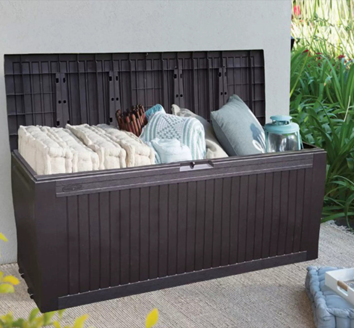 Keter Comfy 270 L Outdoor Storage Box