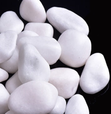 White pebbles Garden Plus