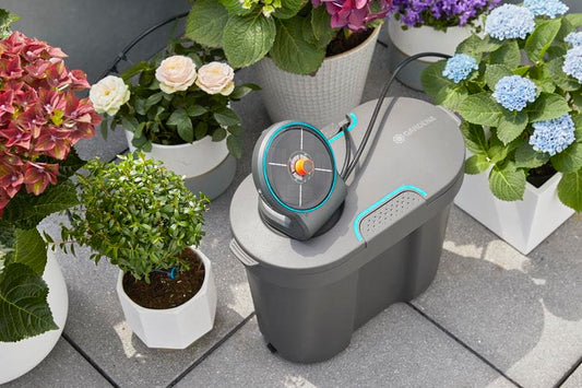 Gardena Solar-powered Irrigation AquaBloom Water Reservoir Set