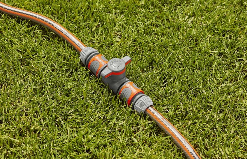 Gardena Coupling with Flow-Control Valve Garden Plus