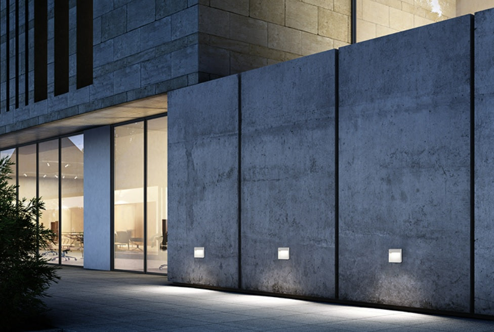 HILITE Wall Light H1712 Garden Plus