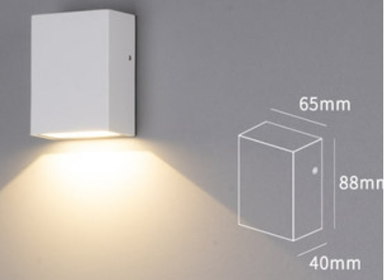 HILITE Wall Light H2562 Garden Plus