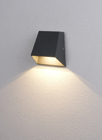 HILITE Wall Light H2691 Garden Plus