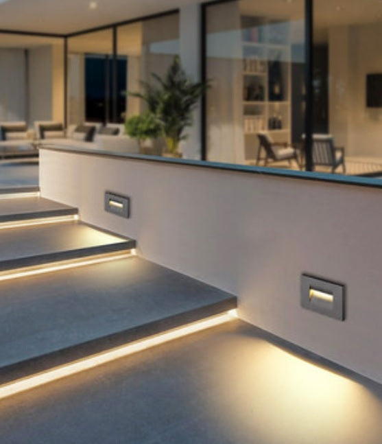 HILITE Wall Light H1123 Garden Plus