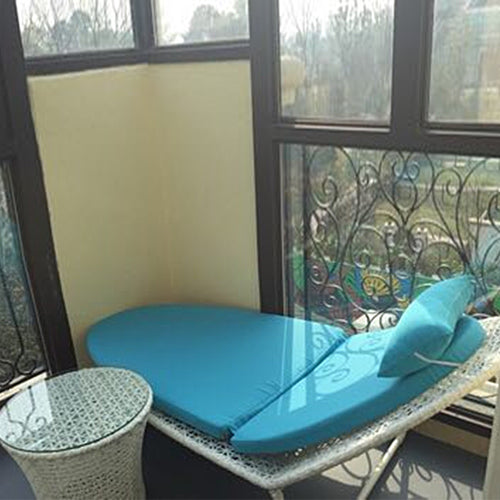 Rattan Lying Bed Garden Plus