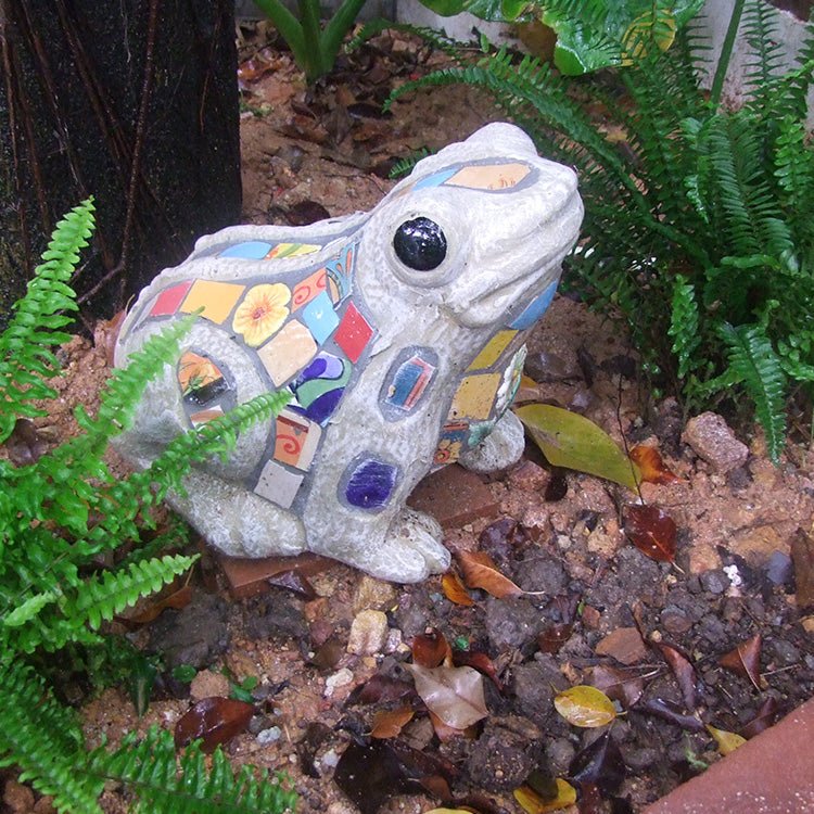 Ceramic Frog Statue Garden Plus