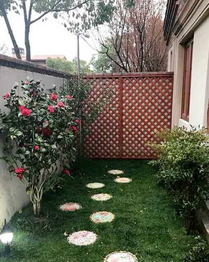 High-end Courtyard Decoration Ornaments Outdoor Garden Pedal Stepping Stone Garden Plus