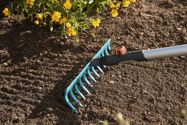 Gardena Combisystem Lawn Rake 3177 Garden Plus